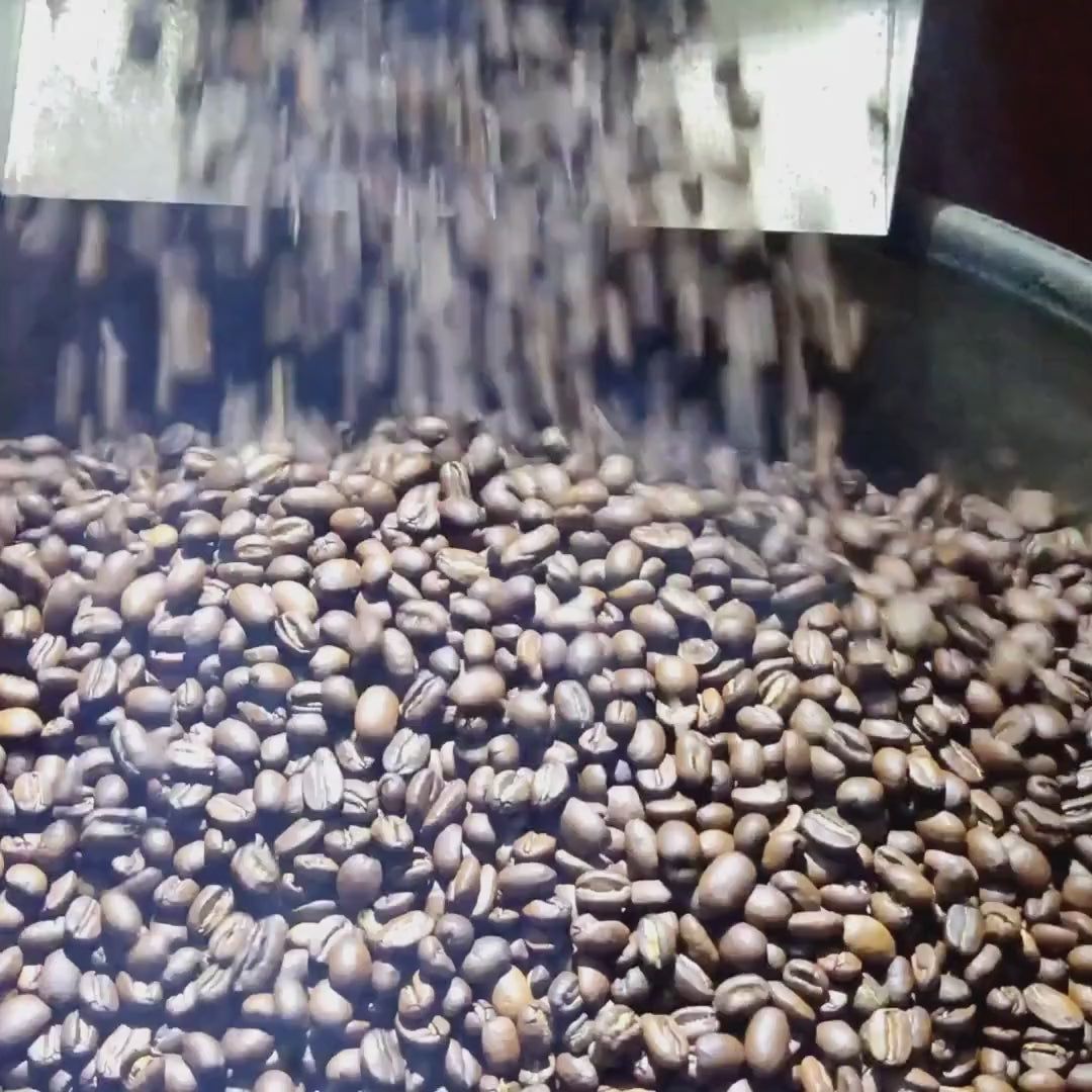 Café AarónShis® Coffee with Cardamom and Spices 250 grs.